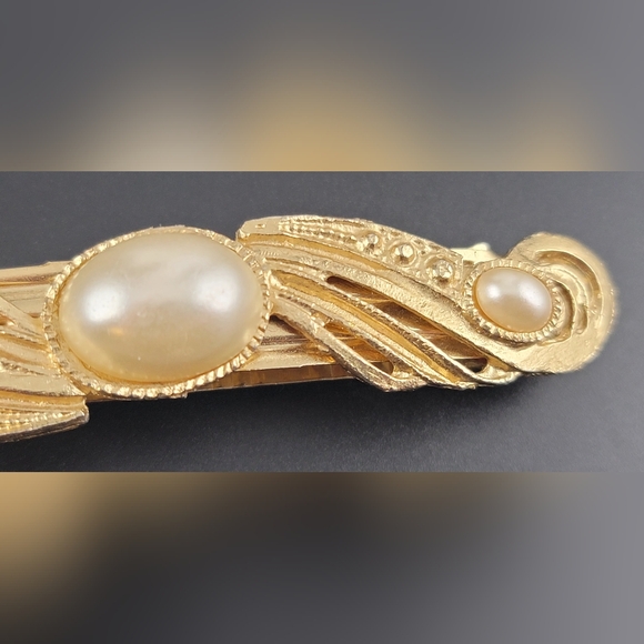 Vintage NOS PHILIPS Barrette Hair Clip Gold Tone Ornate Metal With Pearl Accents - Picture 3 of 8